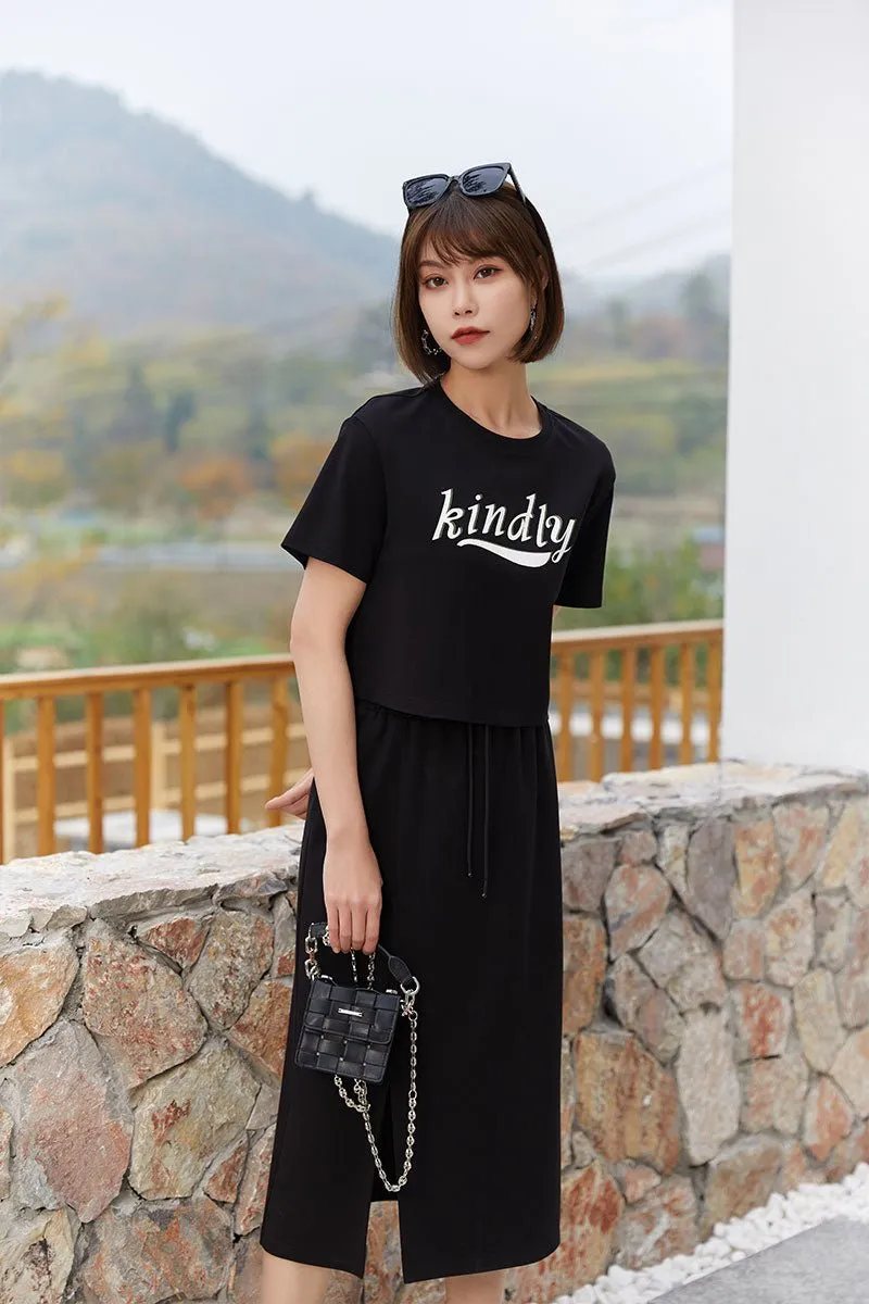 Black Short T-shirt With Letter