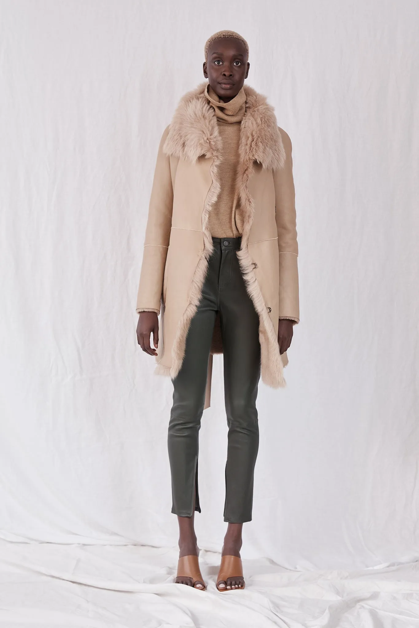 Chelsea Slouch Shearling Coat Biscuit Shearling