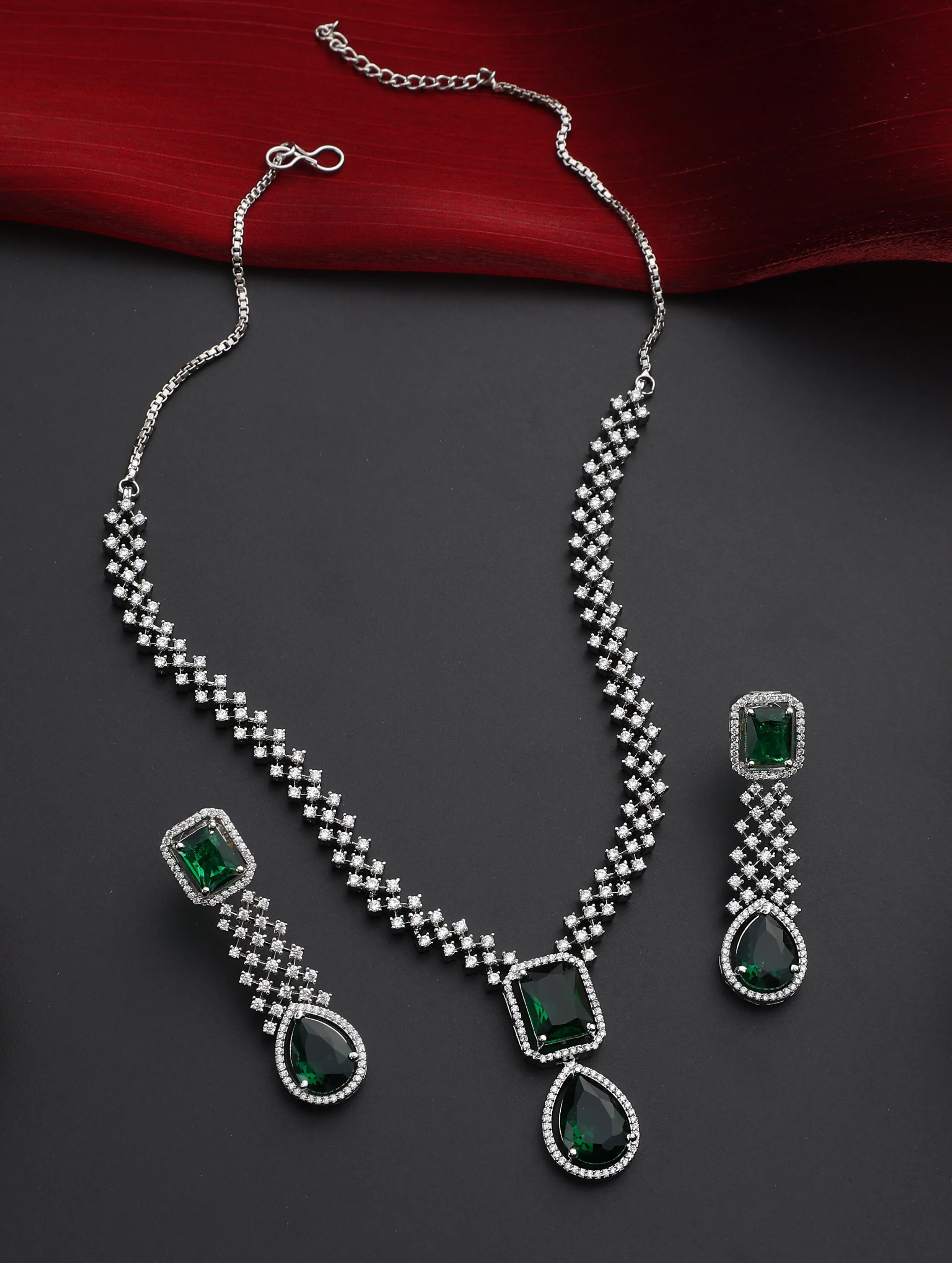 Emerald Green American Diamond Square Round Necklace & Earring Set