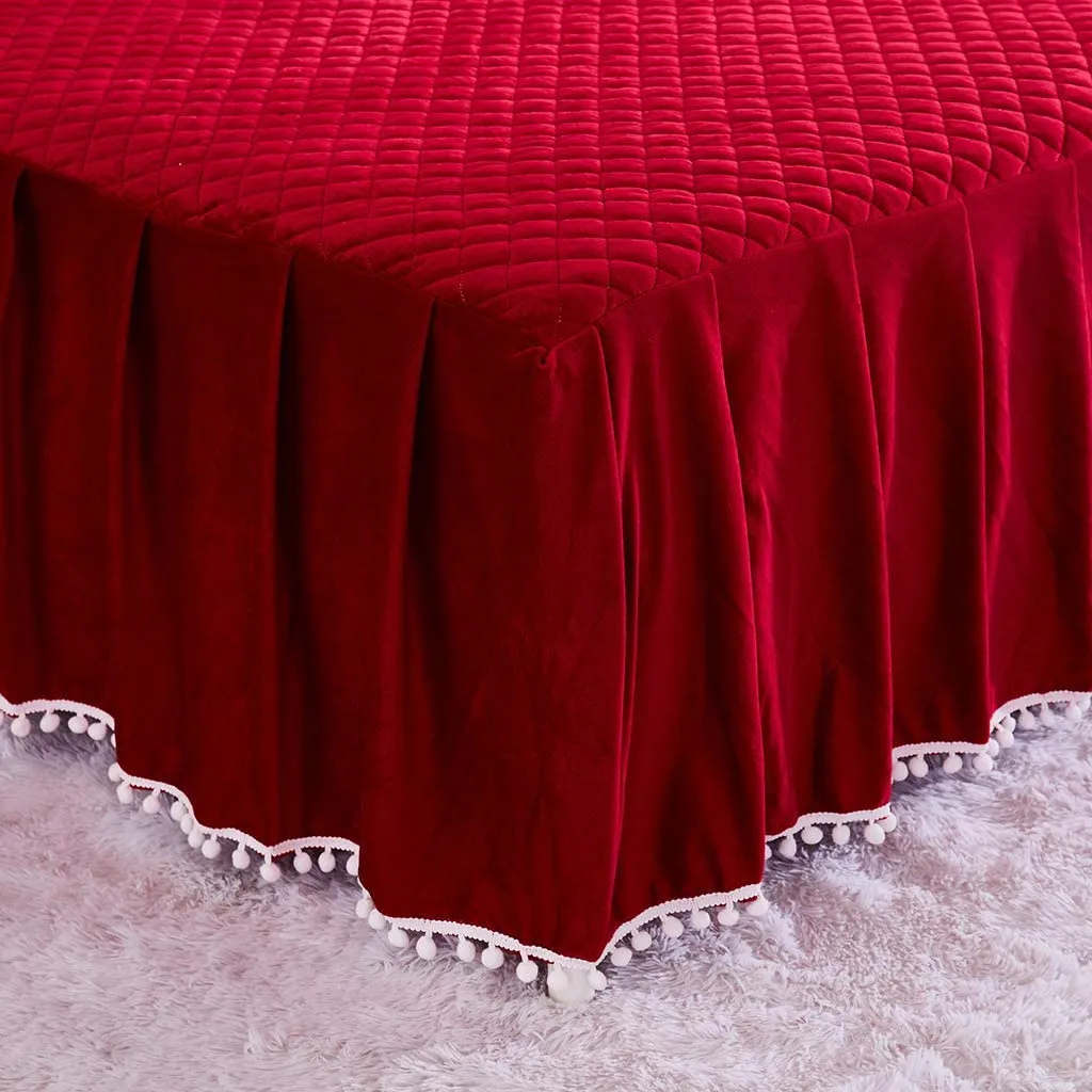 Softy Red Bed Skirt