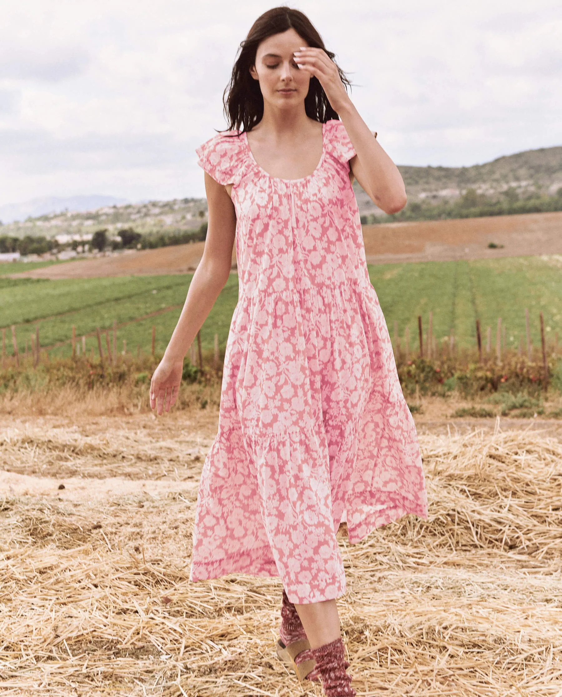 The Great - The Whipstitched Plumeria Dress in Bright Rouge Wild Brush Floral